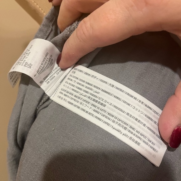 Hollister Cali Baseball Jersey with long sleeves & Hood, size XS - Picture 5 of 5